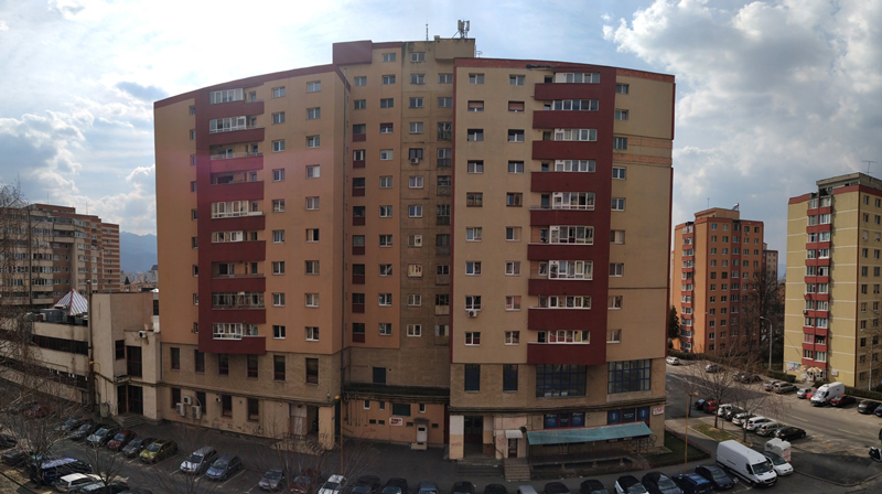 #stauacasă // Cum se vede, de la etajul 5, pandemia de Covid-19