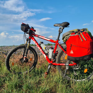 Cum îți pregătești bicicleta și bagajul pentru cicloturism
